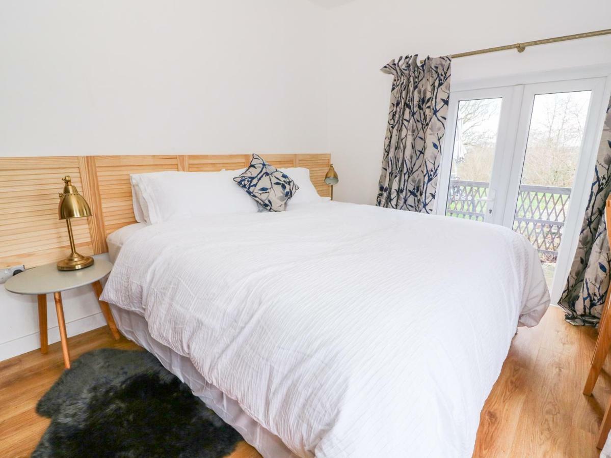 Crooked Hill Cottage Ammanford Esterno foto
